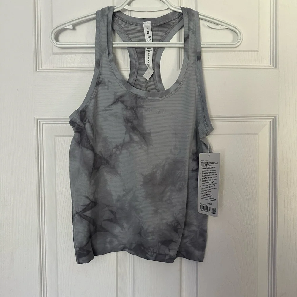 Lululemon Swiftly Tech Racerback Tank - Picture 3 of 7
